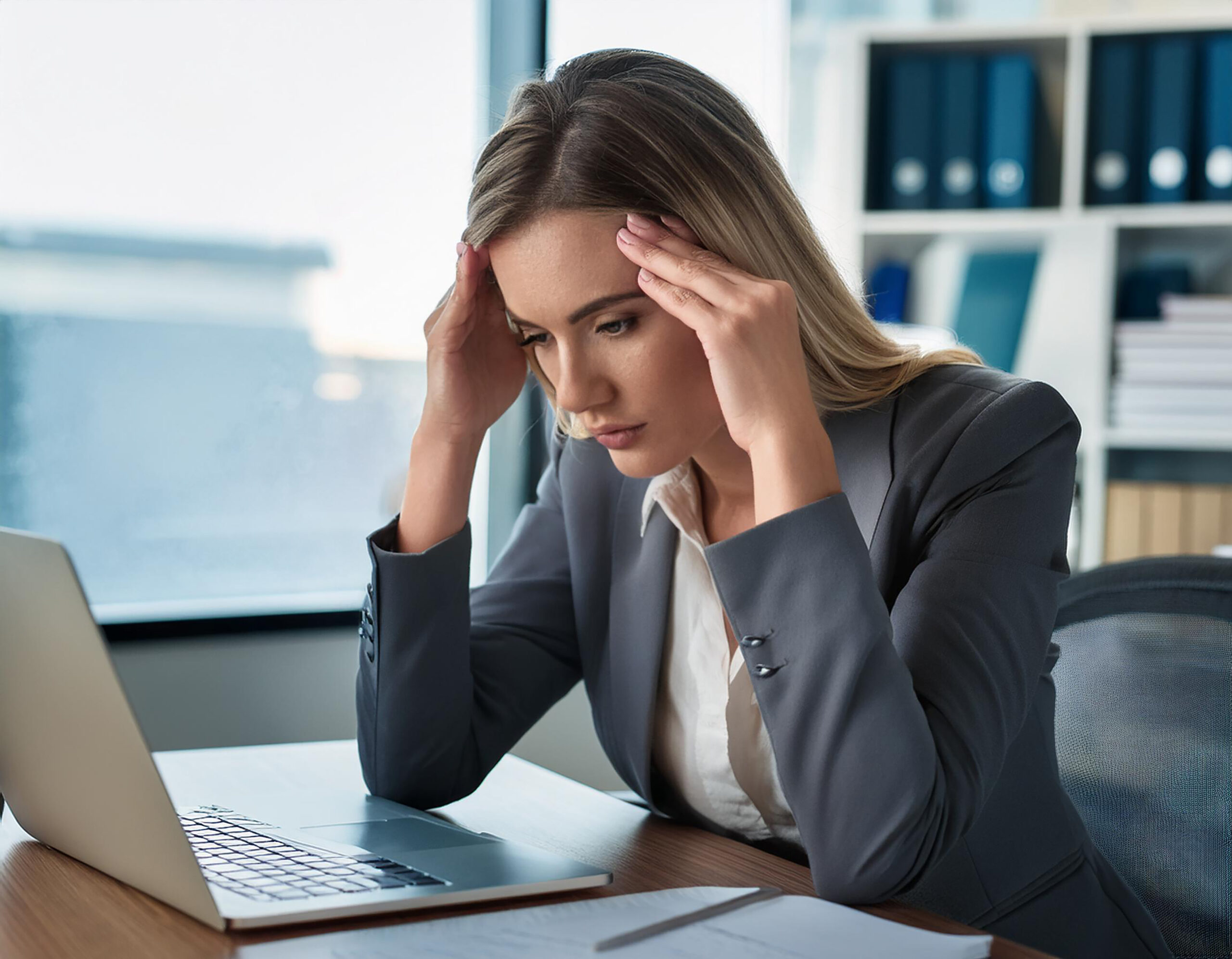 Vecteezy Young Caucasian Business Woman In Her 30s In Front Of Laptop 48923297 Vecteezy Young Caucasian Business Woman In Her 30s In Front Of Laptop 48923297